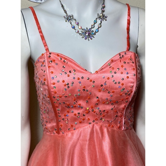 Pink Party Grad Dress with Jewelry - Picture 6 of 14